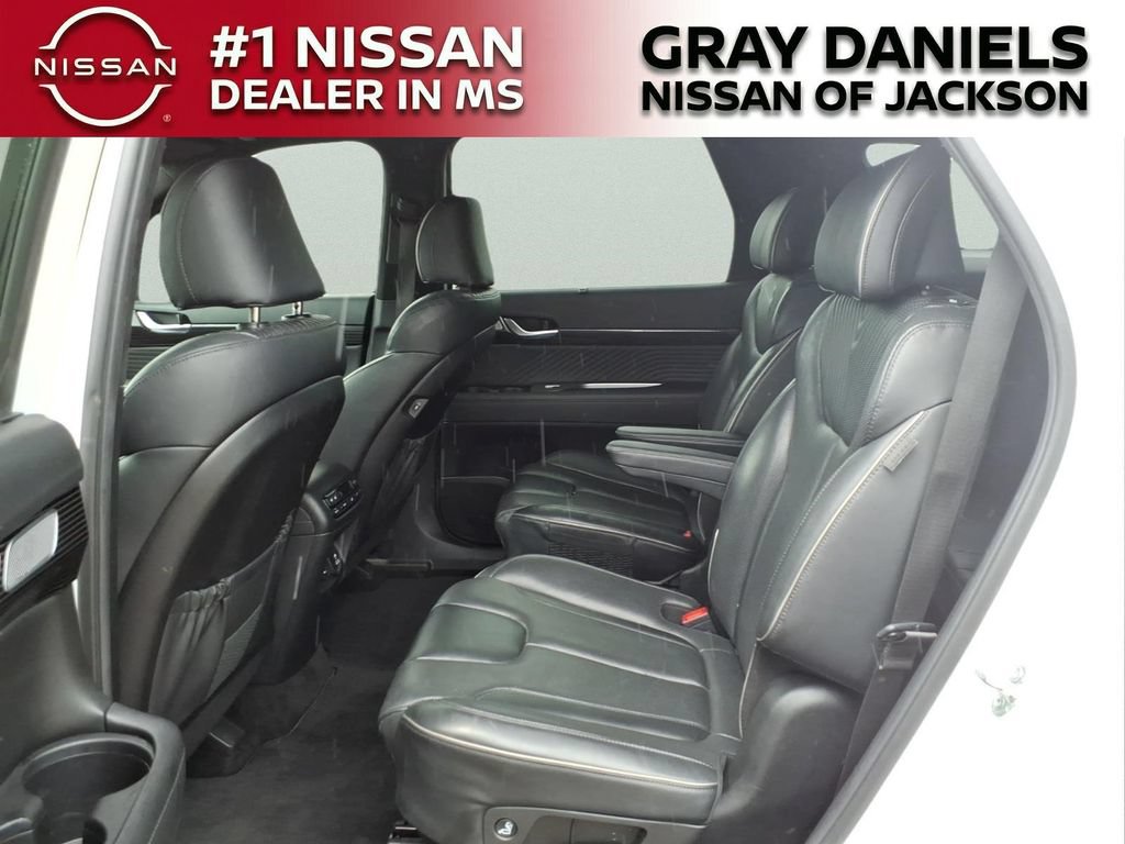 Used 2024 Hyundai Palisade Calligraphy FWD image 24
