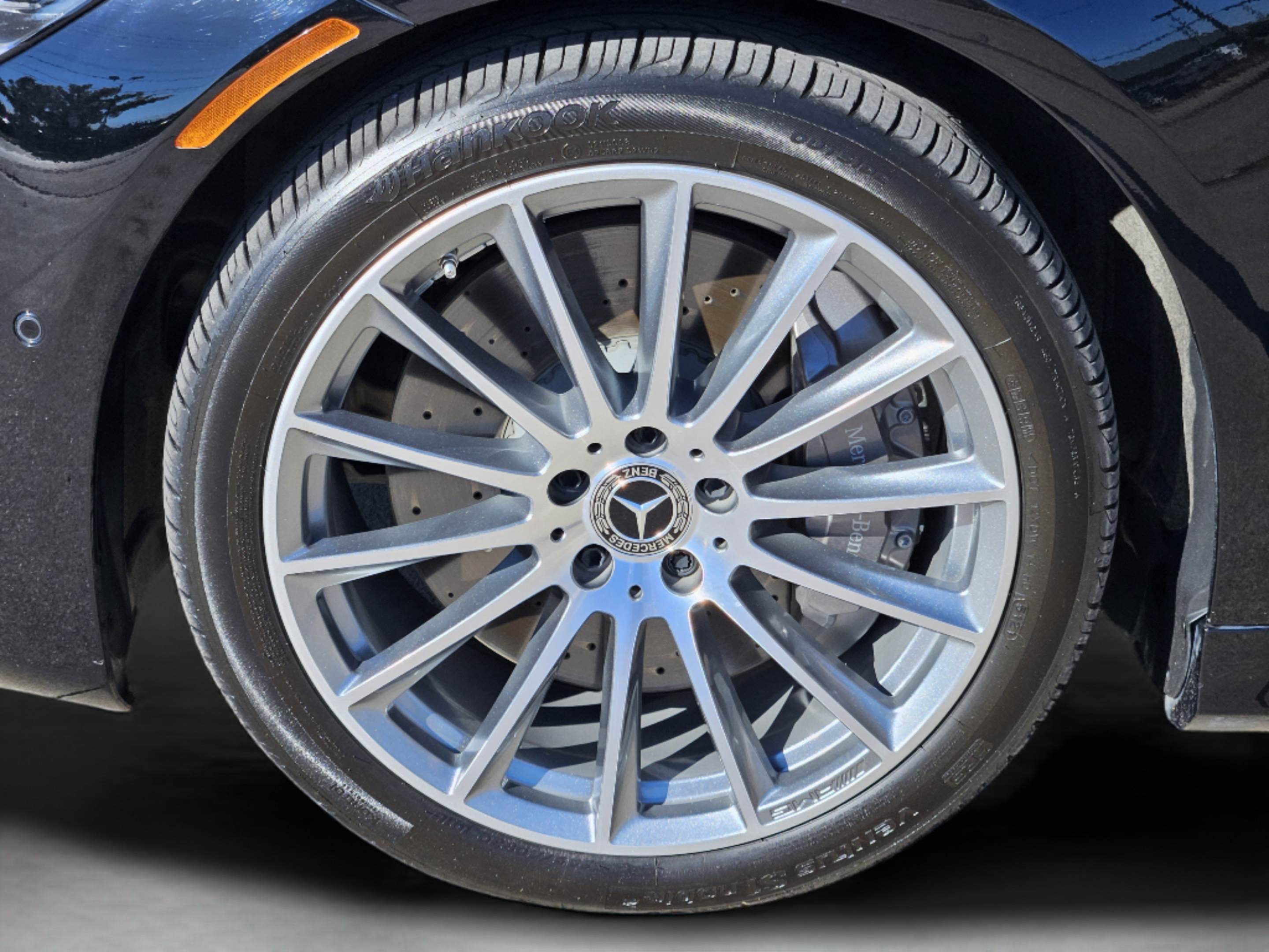 Certified 2023 Mercedes-Benz S 580 4MATIC Sedan image 30
