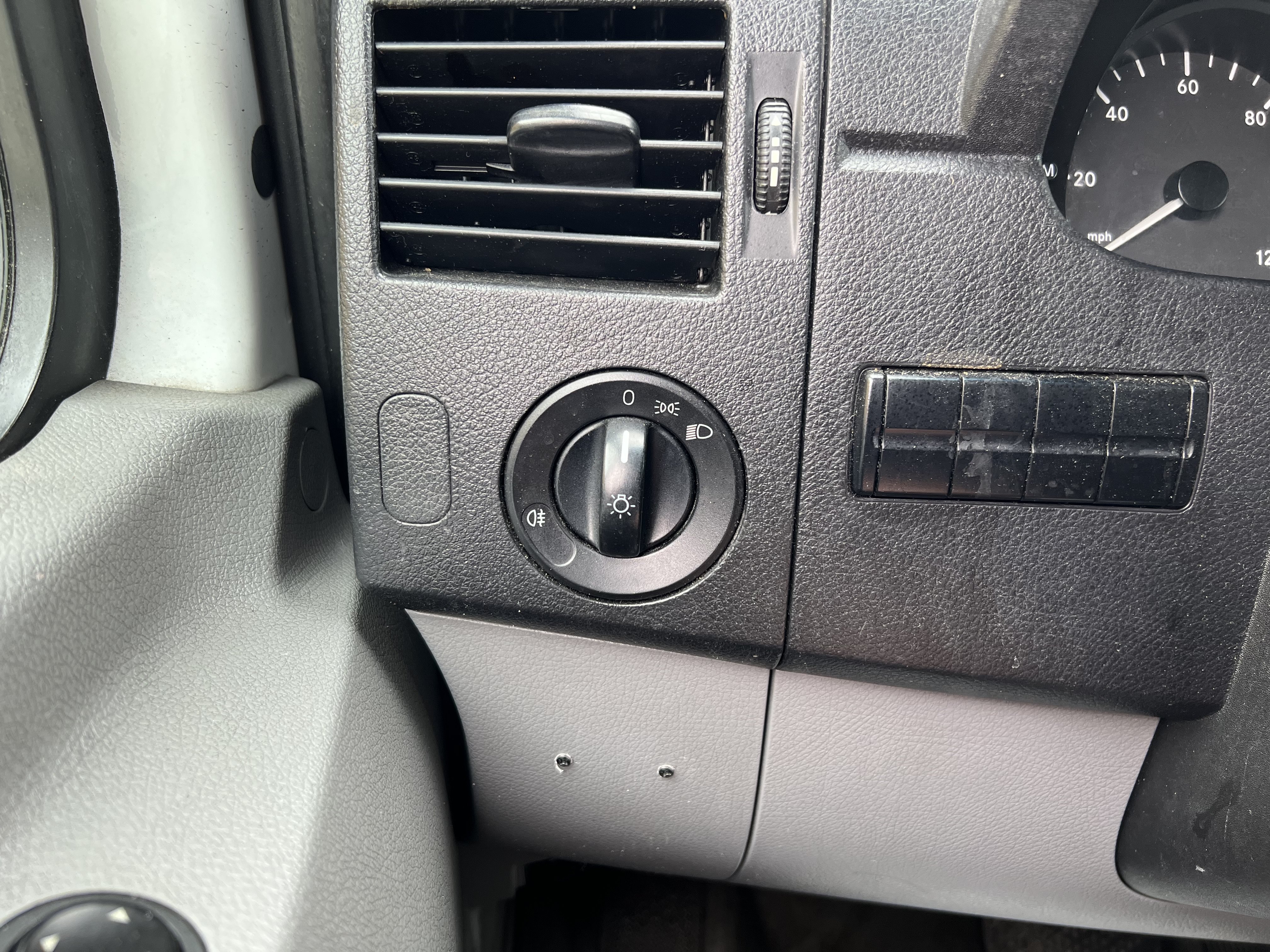 Used 2013 Mercedes-Benz Sprinter 2500 image 20