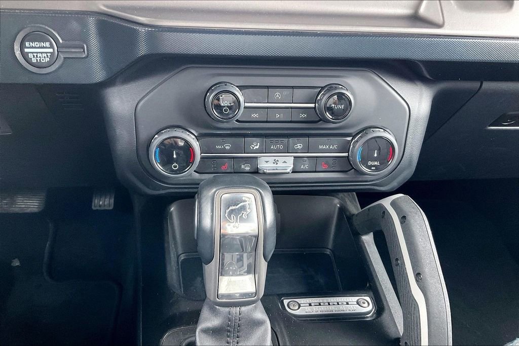 Used 2022 Ford Bronco Outer Banks image 33