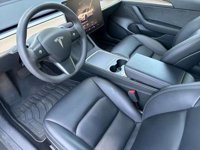 Used 2023 Tesla Model 3 Standard Range RWD image 11