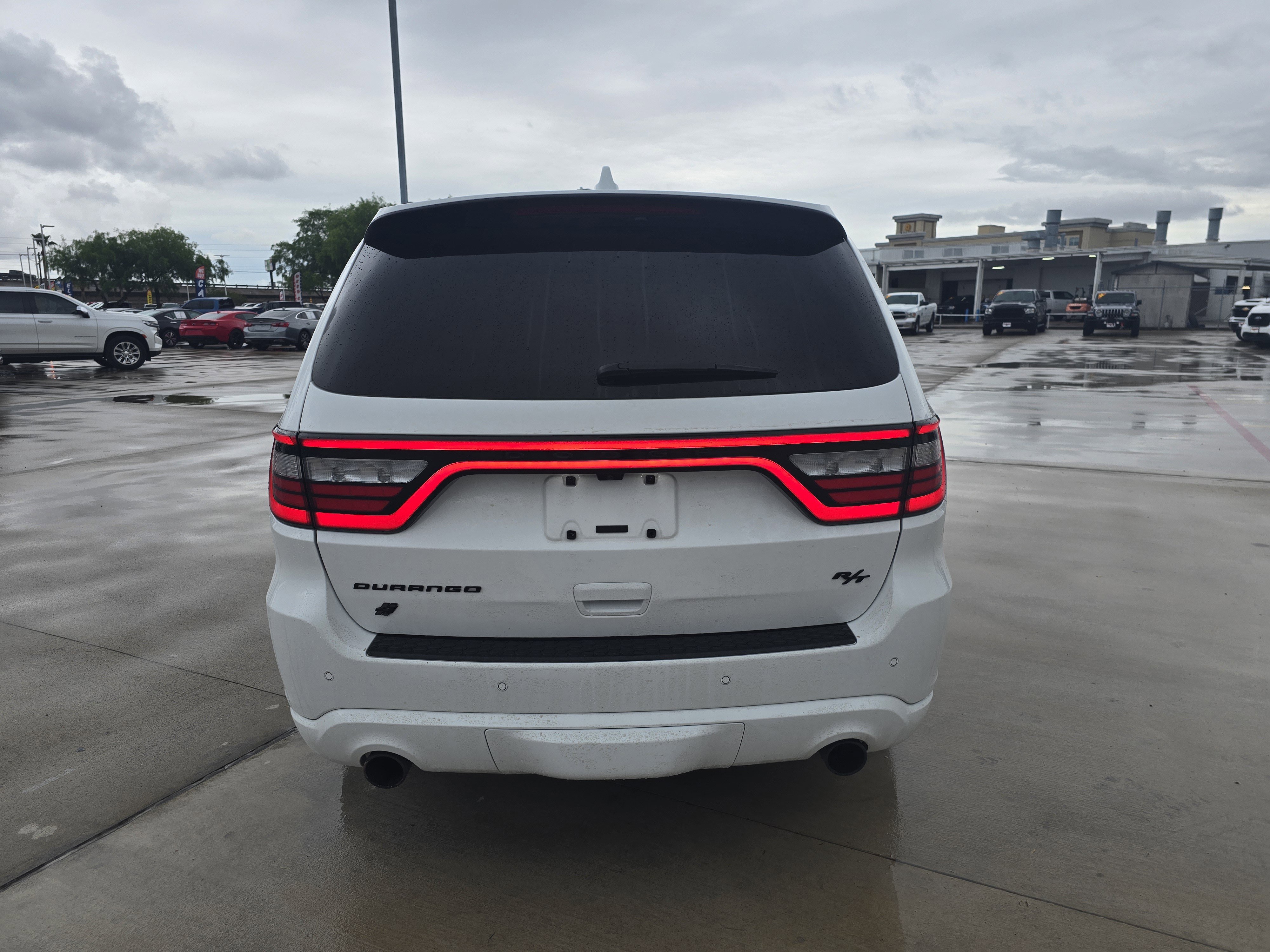 Used 2022 Dodge Durango R/T w/ Blacktop Package image 4