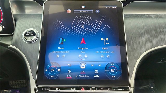 Used 2024 Mercedes-Benz GLC 300 4MATIC w/ AMG Line image 46