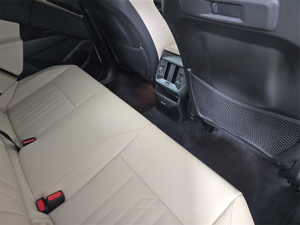 Used 2025 BMW X3 xDrive30i w/ Convenience Package image 12