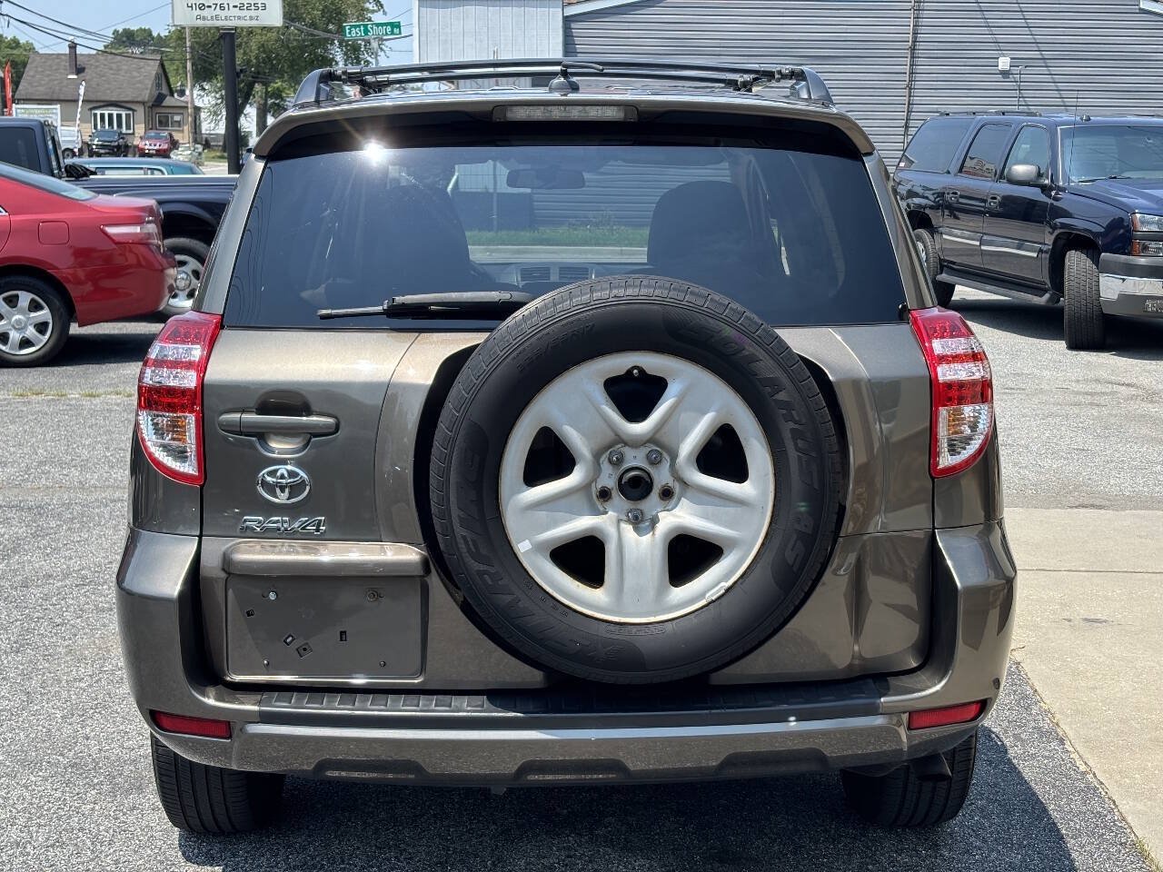 Used 2012 Toyota RAV4 FWD w/ Value Pkg image 9