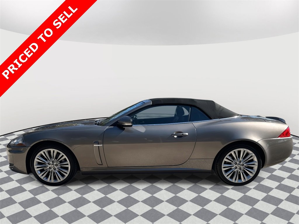 Used 2010 Jaguar XK Convertible image 2
