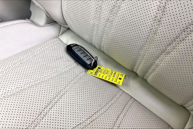 Used 2019 INFINITI QX60 Luxe w/ Sensory Package AWD/4WD image 15