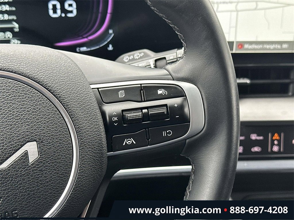 Certified 2025 Kia Sportage EX image 21