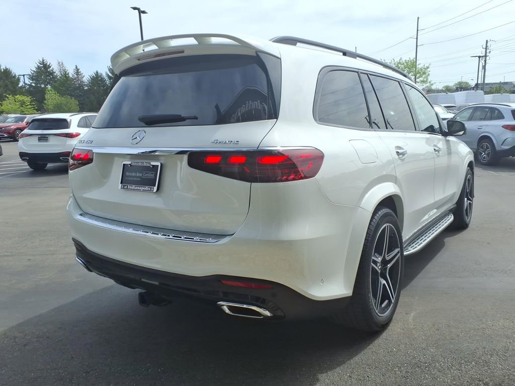 Used 2025 Mercedes-Benz GLS 450 4MATIC image 6