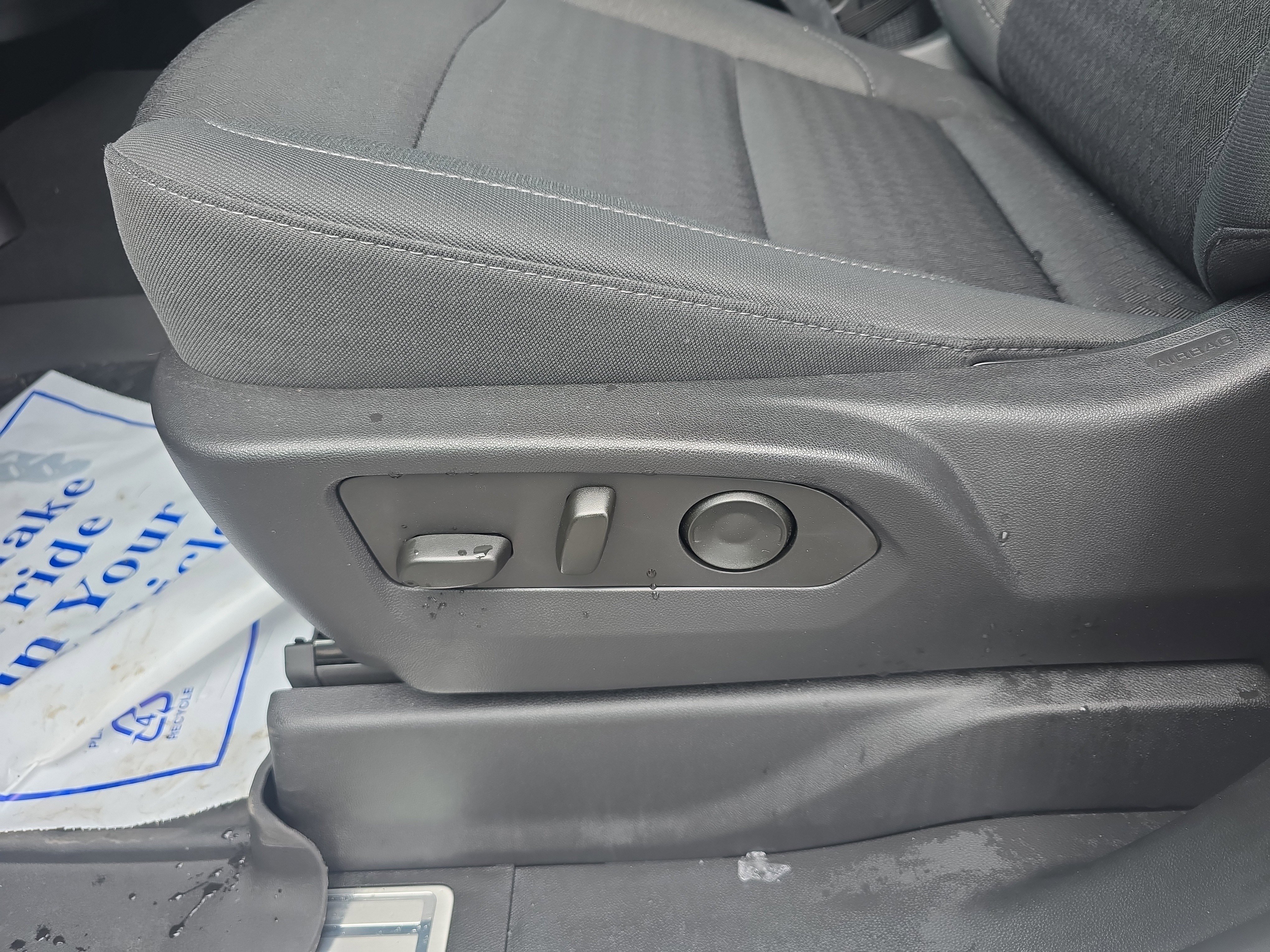 Used 2022 Chevrolet Silverado 1500 LT image 20