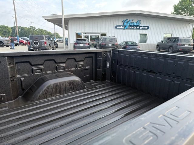 New 2026 GMC Sierra 1500 AT4 w/ AT4 Premium Package AWD/4WD image 12