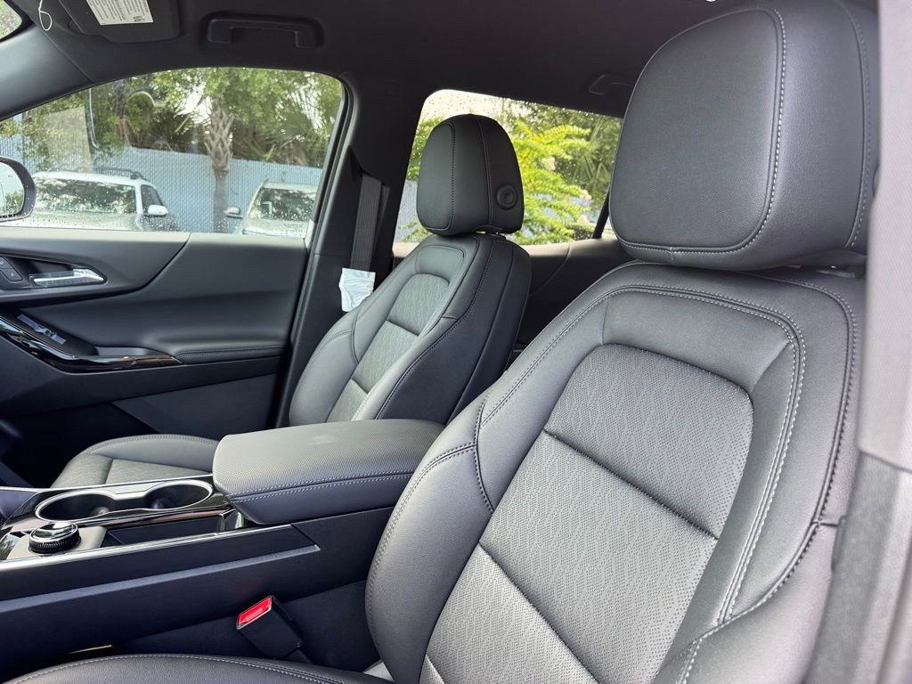 New 2026 Chevrolet Equinox LT w/ Convenience Package II image 28