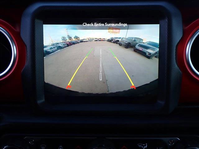 Used 2022 Jeep Wrangler Unlimited Rubicon w/ Xtreme Recon 35" Tire Package image 16