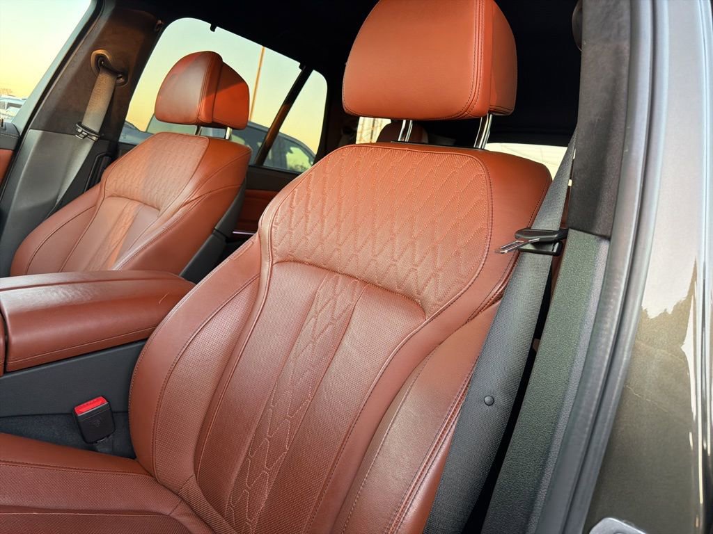 Used 2022 BMW X5 xDrive40i w/ M Sport Package image 20