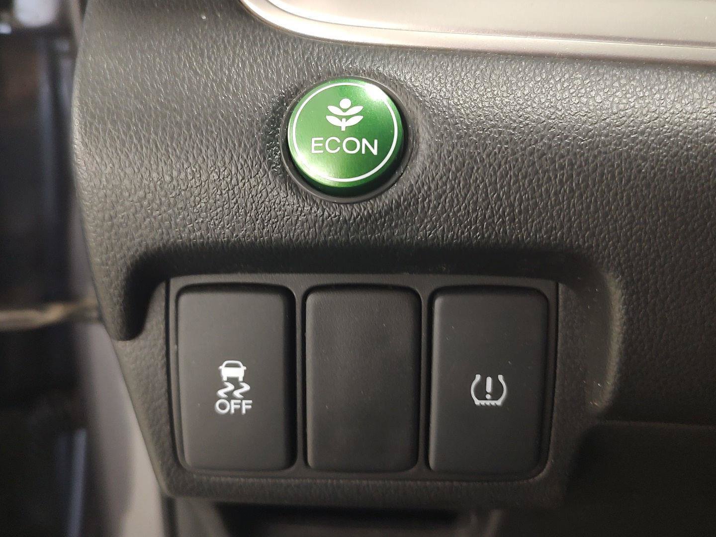 Used 2016 Honda CR-V LX image 16