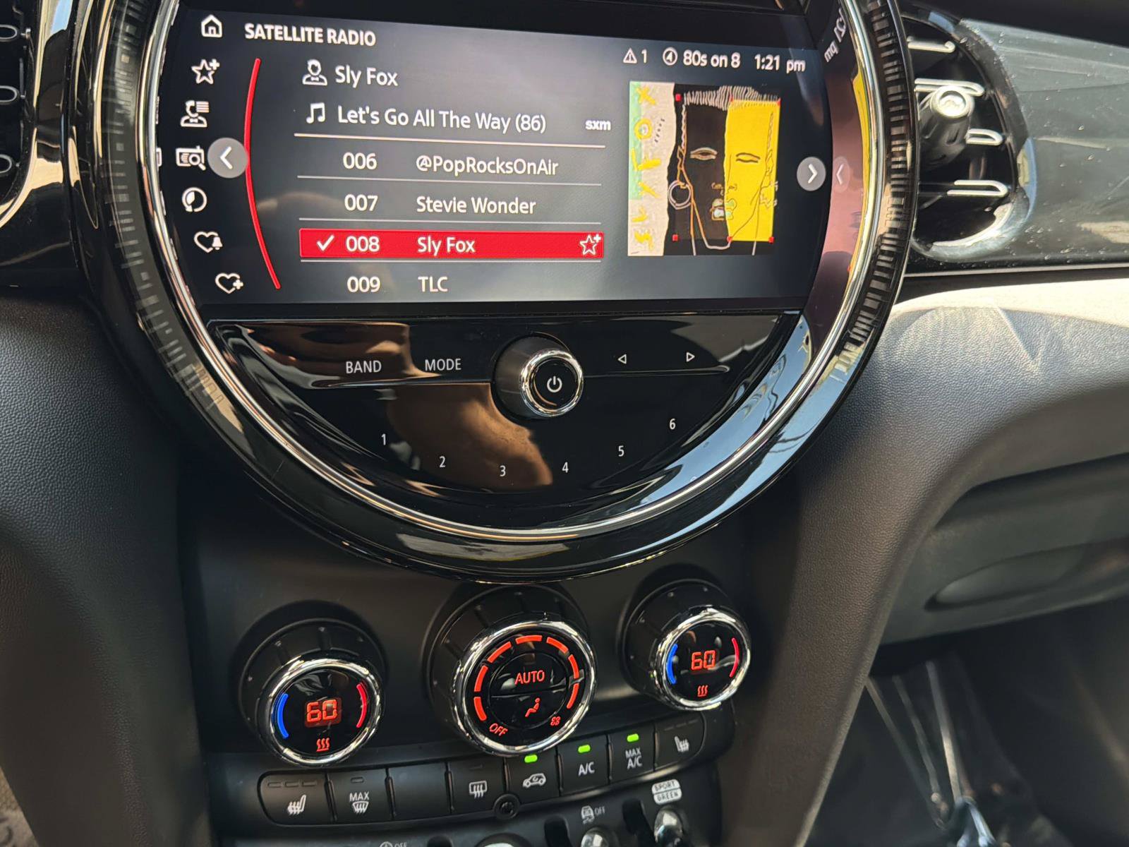 Certified 2023 MINI Cooper S FWD image 20