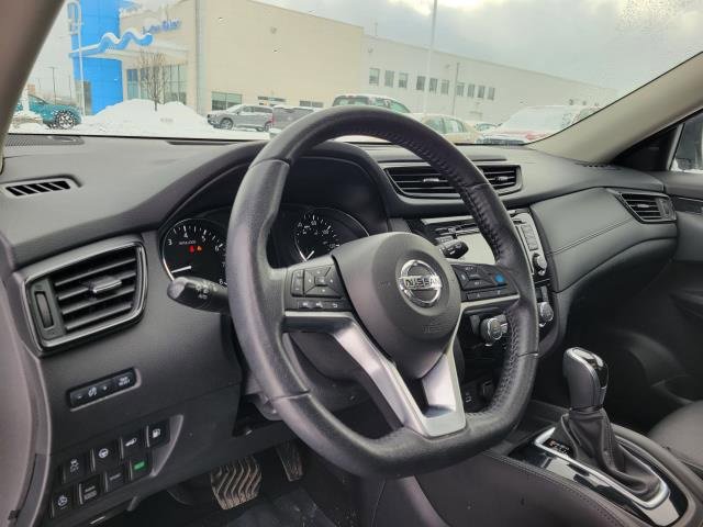 Used 2020 Nissan Rogue SL w/ Premium Package image 19