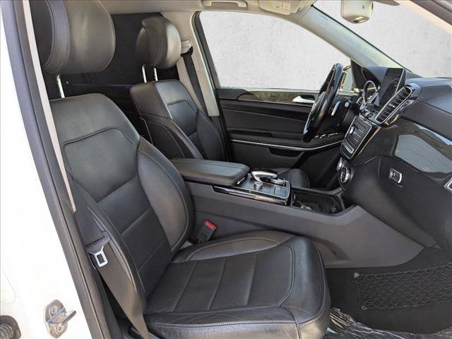 Used 2018 Mercedes-Benz GLS 550 4MATIC image 25