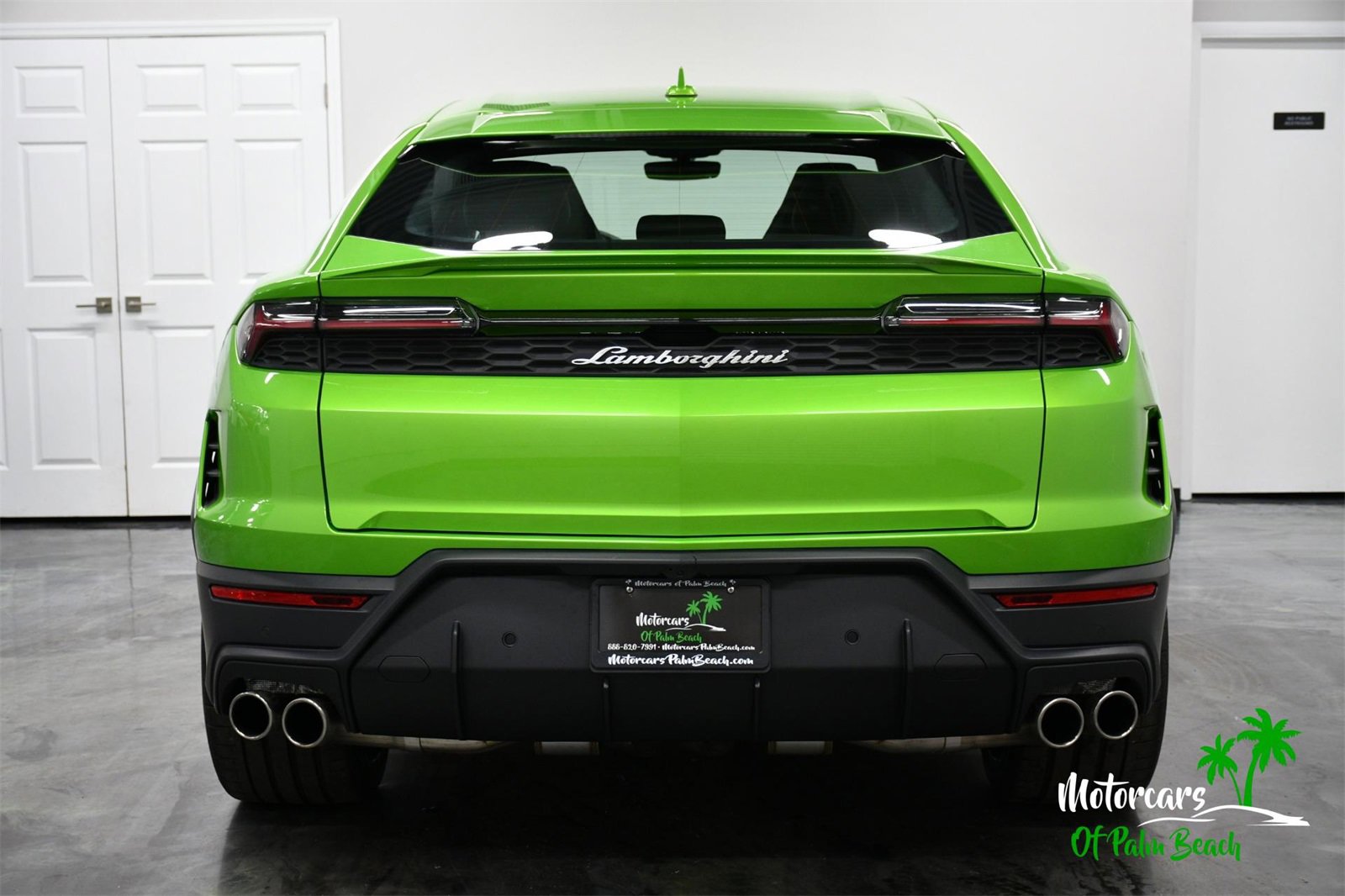 Used 2025 Lamborghini Urus SE image 9