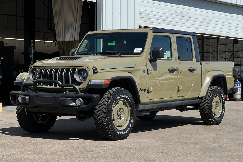 New 2026 Jeep Gladiator Willys AWD/4WD image 8