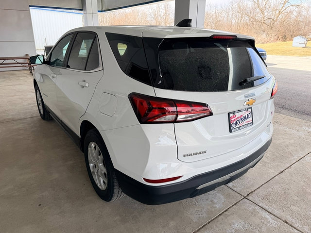 Used 2023 Chevrolet Equinox LT AWD/4WD image 10