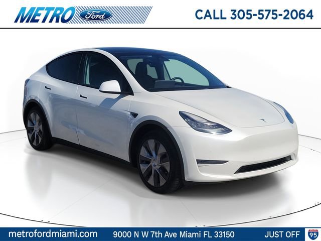 Used 2020 Tesla Model Y Long Range image 1