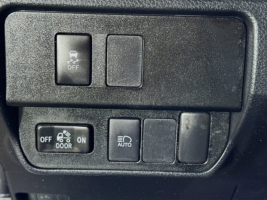 Used 2022 Toyota Tacoma SR5 image 21