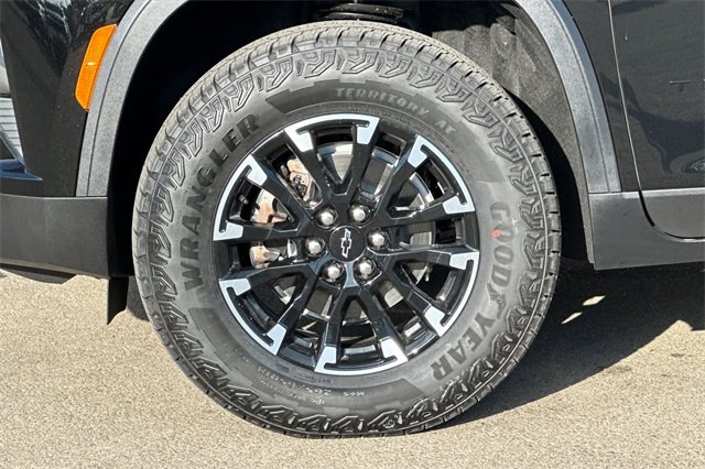 New 2026 Chevrolet Traverse Z71 w/ Driver Confidence Package image 38