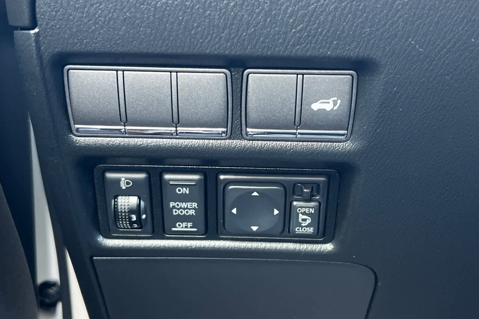 Used 2012 INFINITI QX56 2WD w/ Theater Pkg image 36