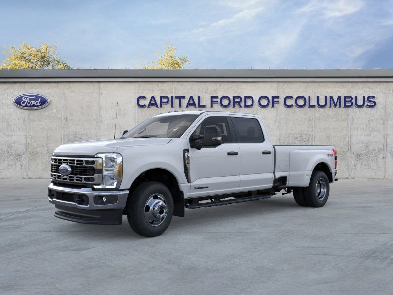 New 2026 Ford F350 XLT w/ 360-Degree Camera Package AWD/4WD image 3