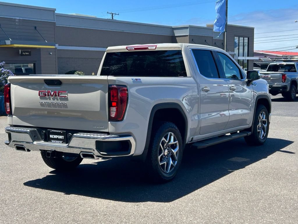 New 2026 GMC Sierra 1500 SLE w/ X31 Off-Road Package AWD/4WD image 5