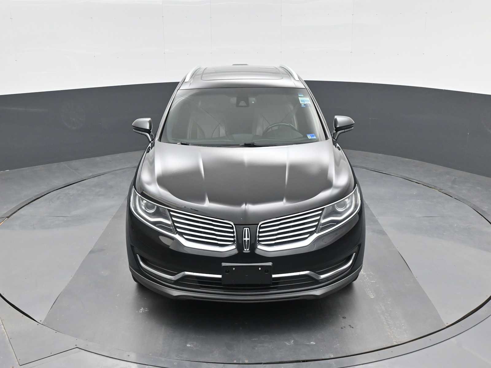 Used 2016 Lincoln MKX Reserve w/ Driver Assistance Package AWD/4WD image 22
