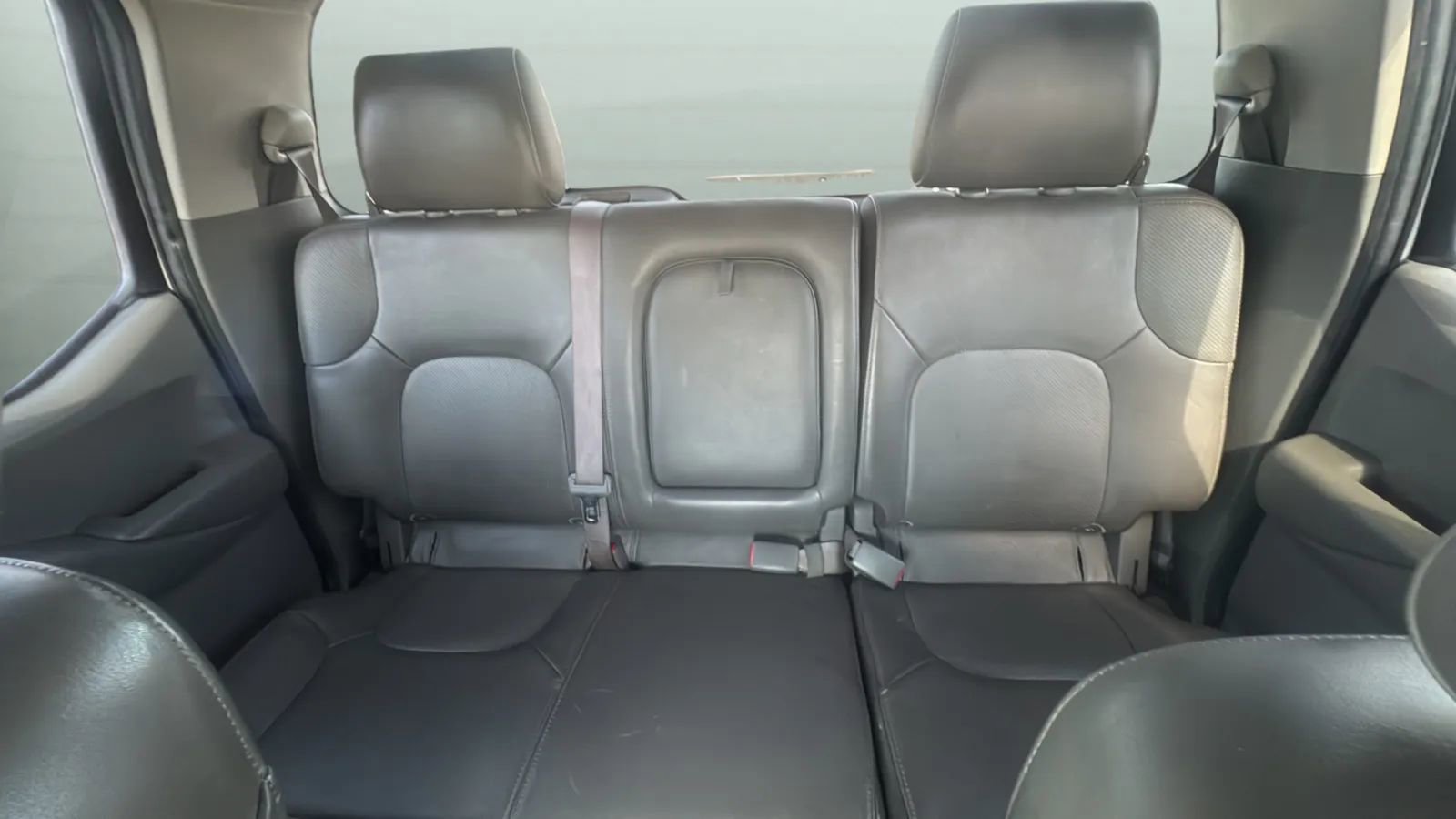 Used 2006 Nissan Frontier LE w/ (X01) Leather Pkg AWD/4WD image 18
