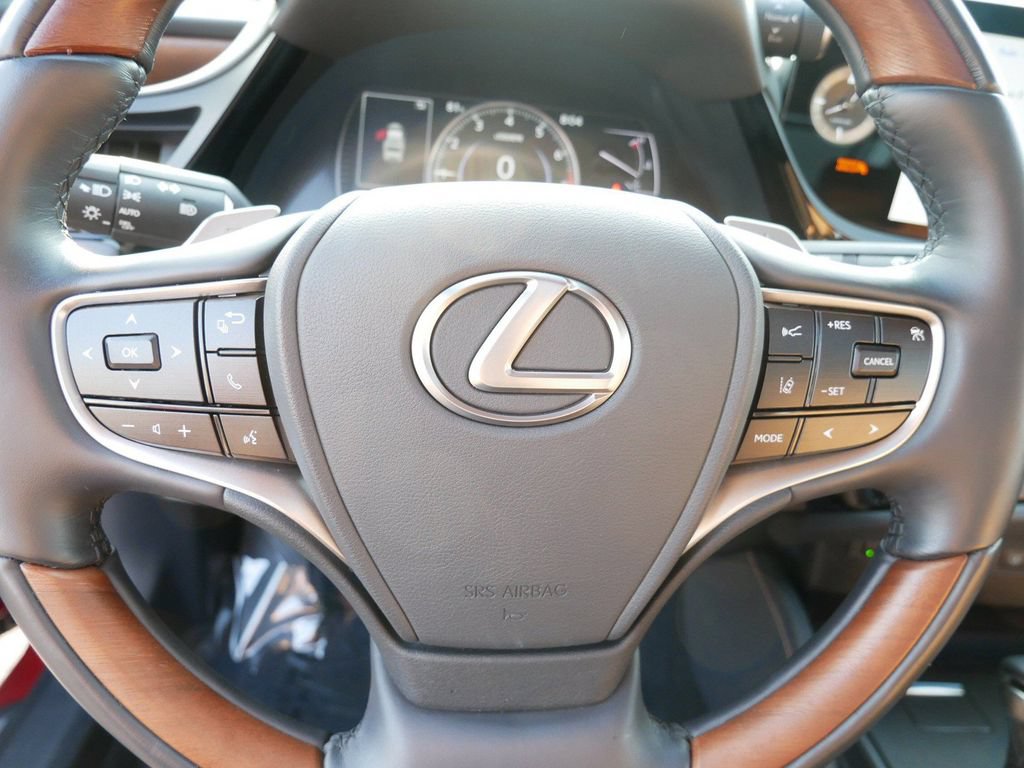 Certified 2025 Lexus ES 350 Ultra Luxury w/ Accessory Package (Z2) FWD image 19