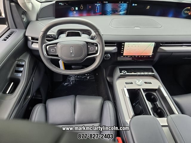 New 2027 Lincoln Navigator Premiere RWD image 11