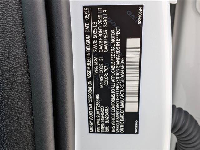Certified 2026 Volvo XC40 B5 Ultra w/ Climate Package AWD/4WD image 26