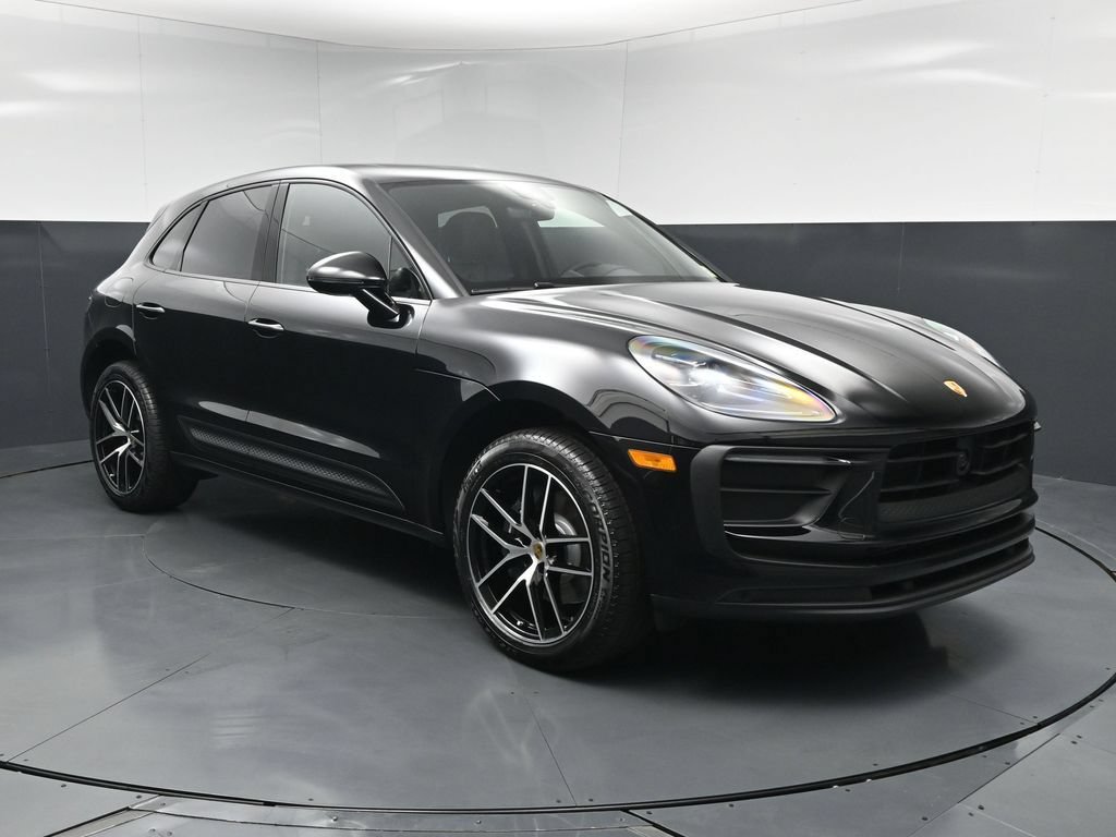New 2026 Porsche Macan AWD/4WD image 12