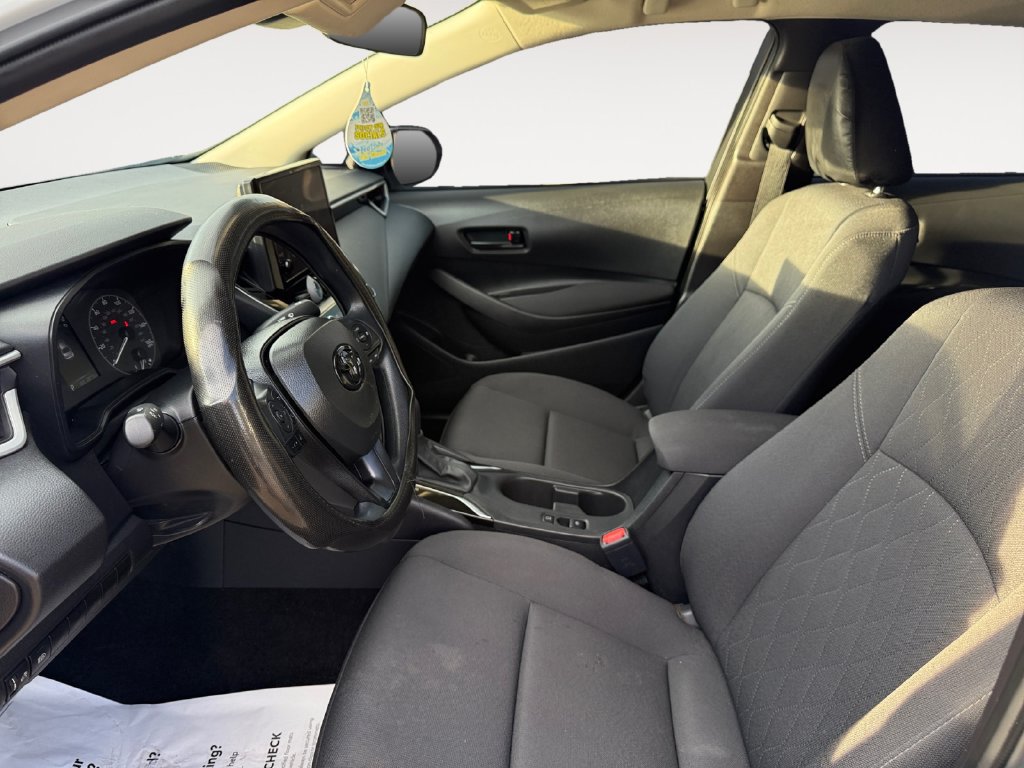 Certified 2025 Toyota Corolla LE FWD image 9