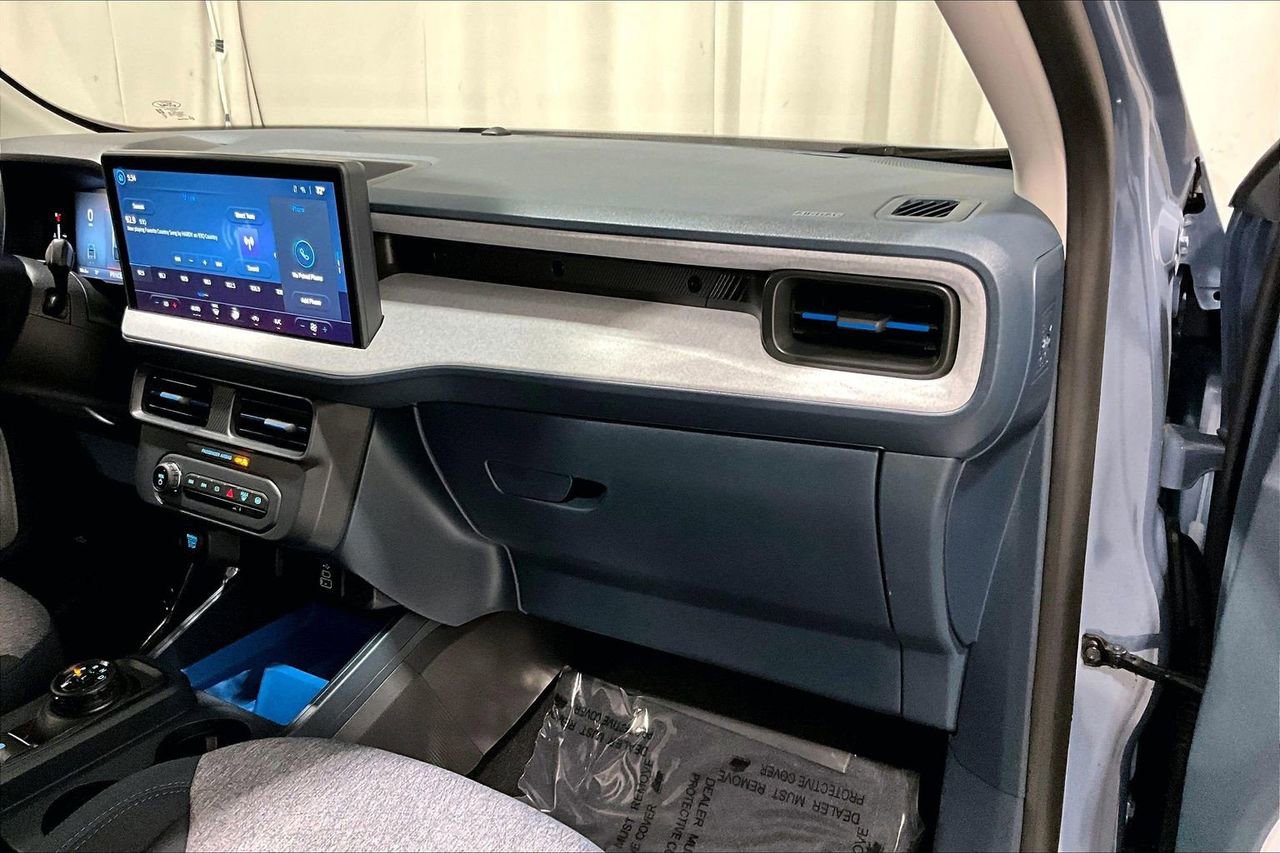 Used 2025 Ford Maverick XLT w/ Equipment Group 302A image 16