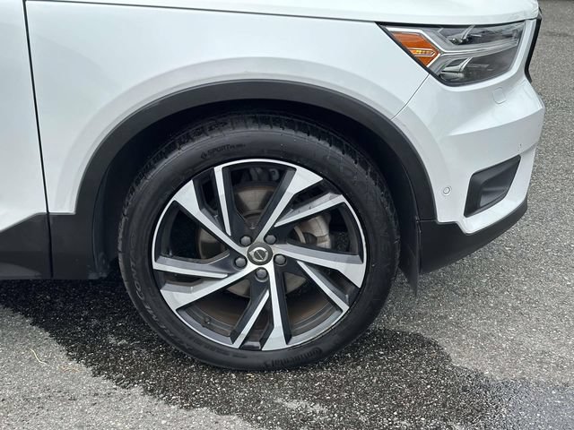 Used 2019 Volvo XC40 T5 R-Design AWD/4WD image 11