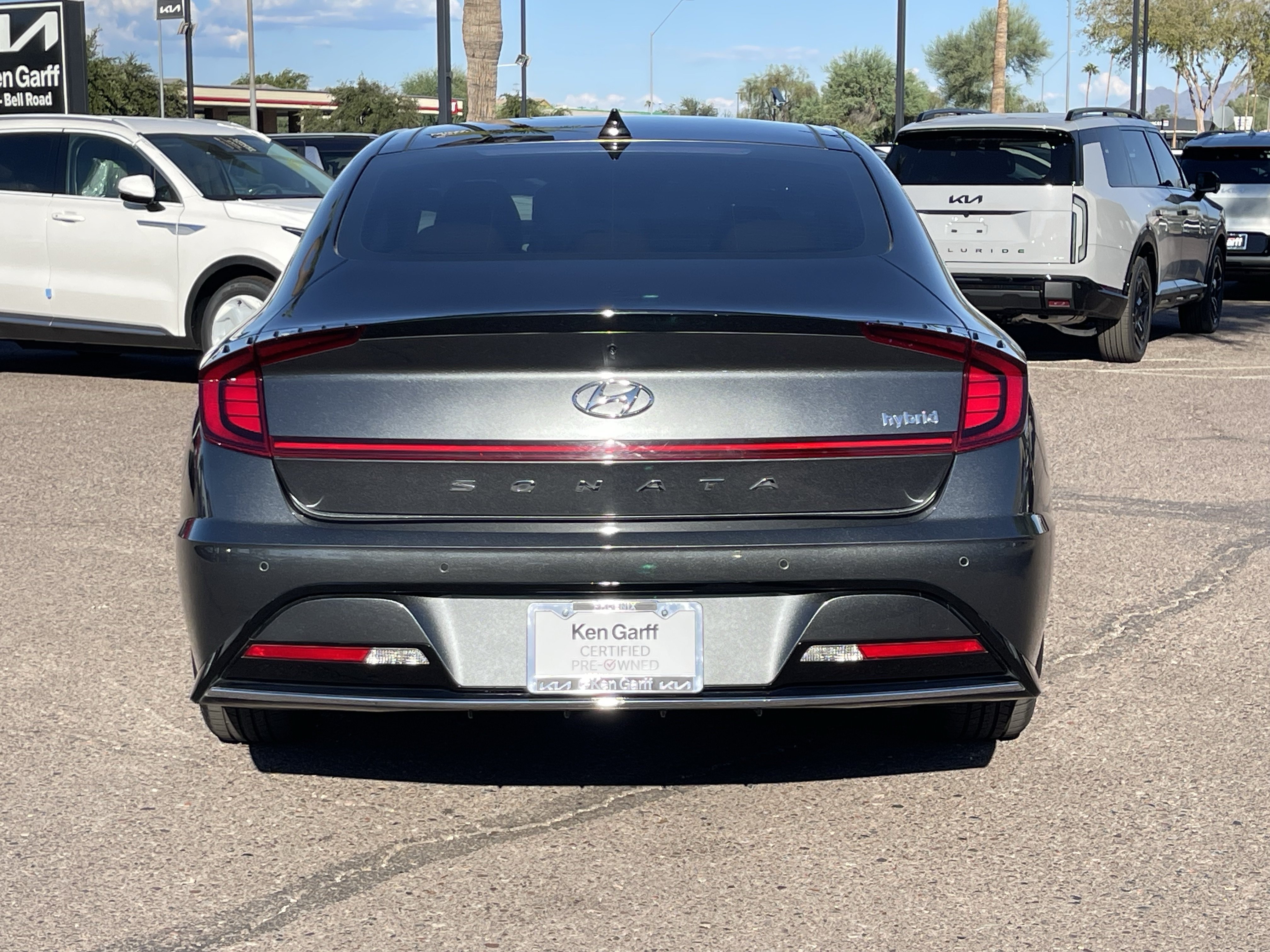 Used 2023 Hyundai Sonata Limited FWD image 4
