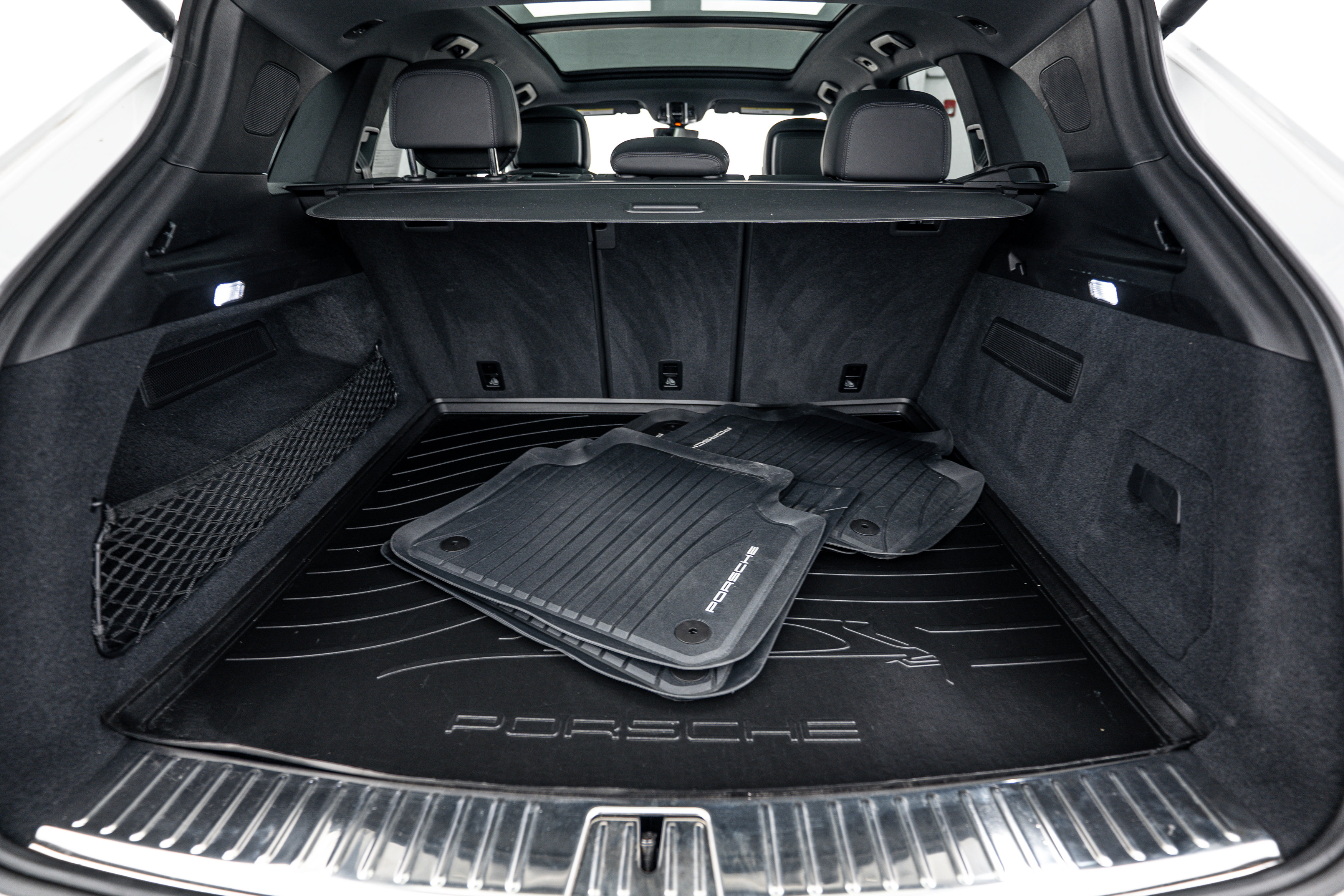 Certified 2023 Porsche Cayenne image 25