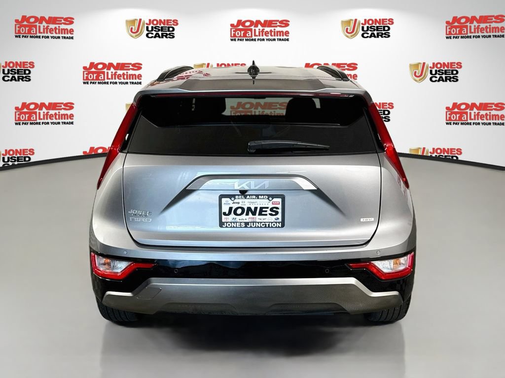 Used 2025 Kia Niro EX Touring FWD image 15