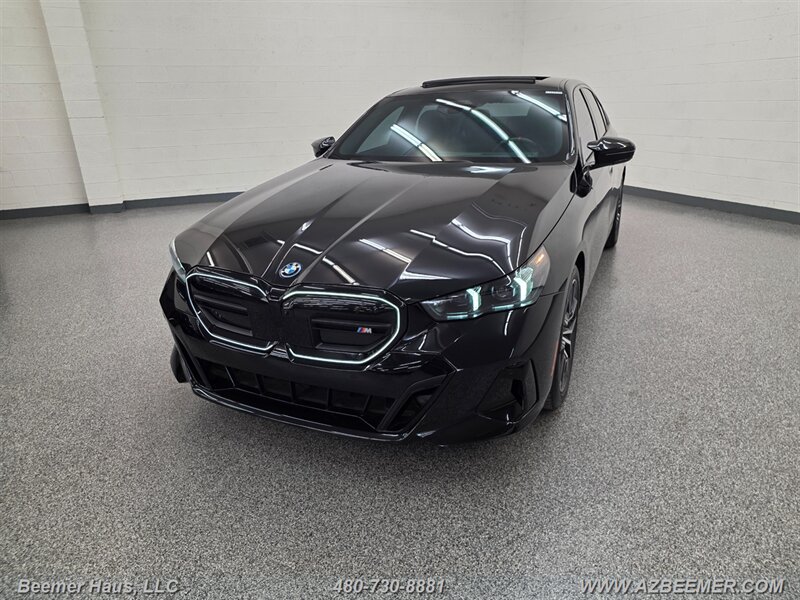 Used 2024 BMW i5 M60 w/ Premium Package AWD/4WD image 2