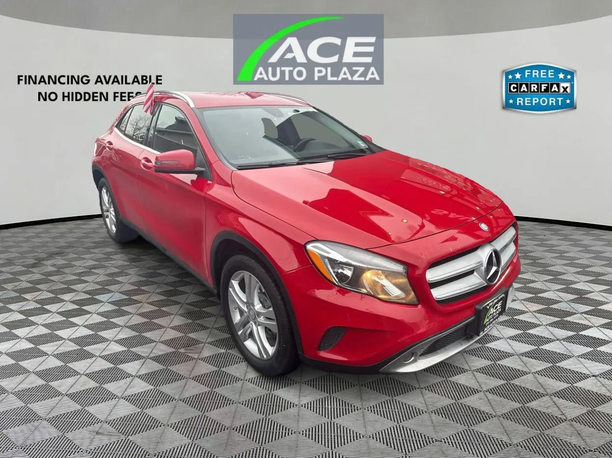 Used 2015 Mercedes-Benz GLA 250 4MATIC w/ Premium Package image 1