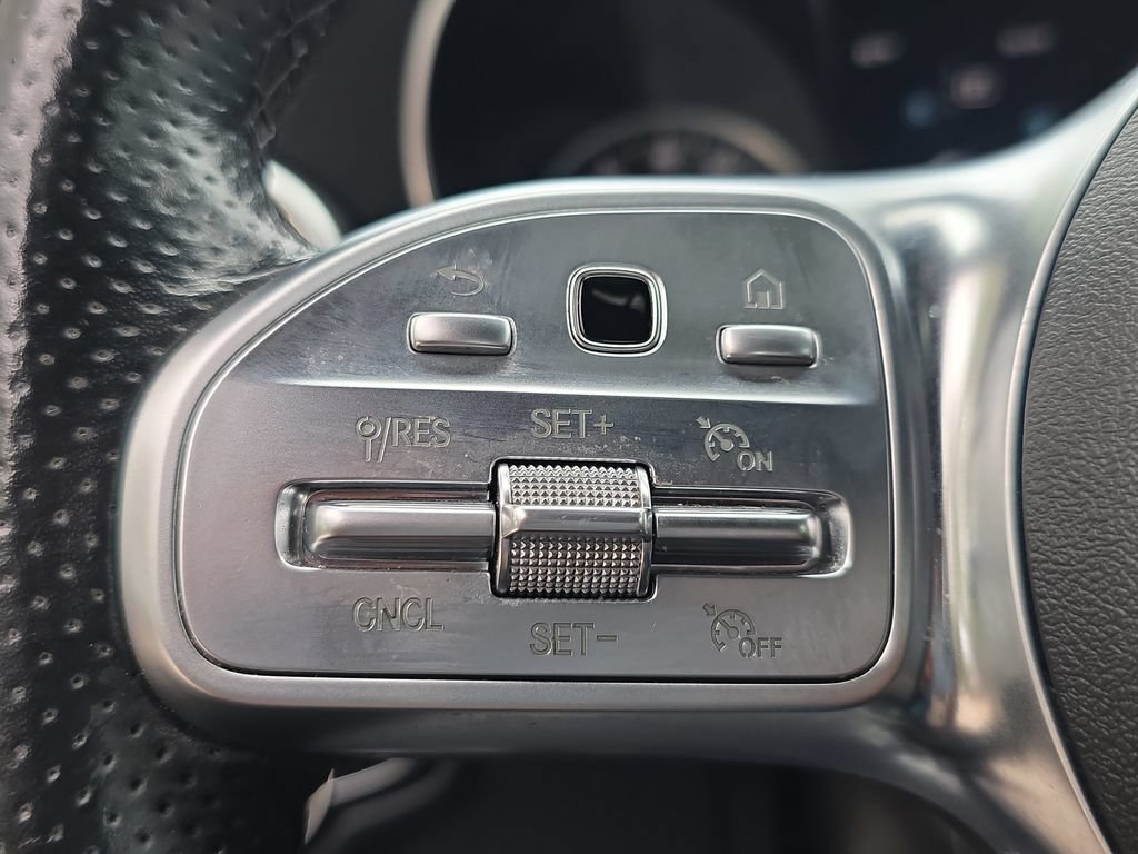 Used 2019 Mercedes-Benz C 300 Sedan w/ AMG Line image 29