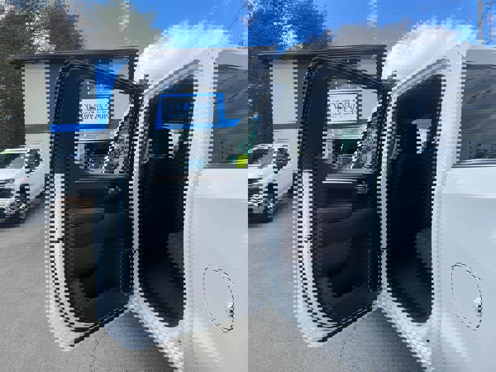 Certified 2025 Chevrolet Silverado 1500 LT image 32