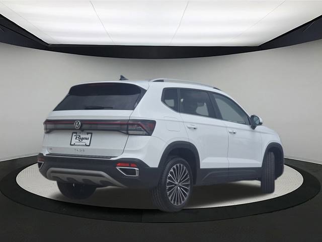 New 2025 Volkswagen Taos SE image 7