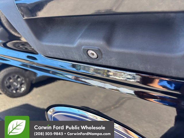 Used 2017 Ford F150 XLT w/ Equipment Group 301A Mid AWD/4WD image 12