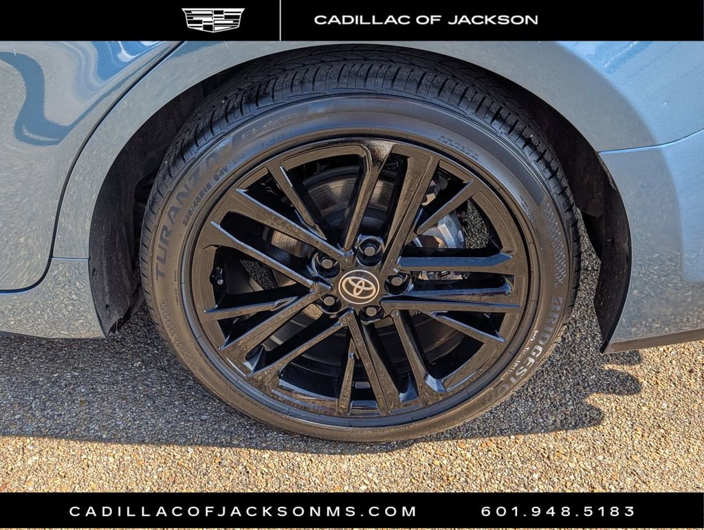 Used 2025 Toyota Camry SE image 29